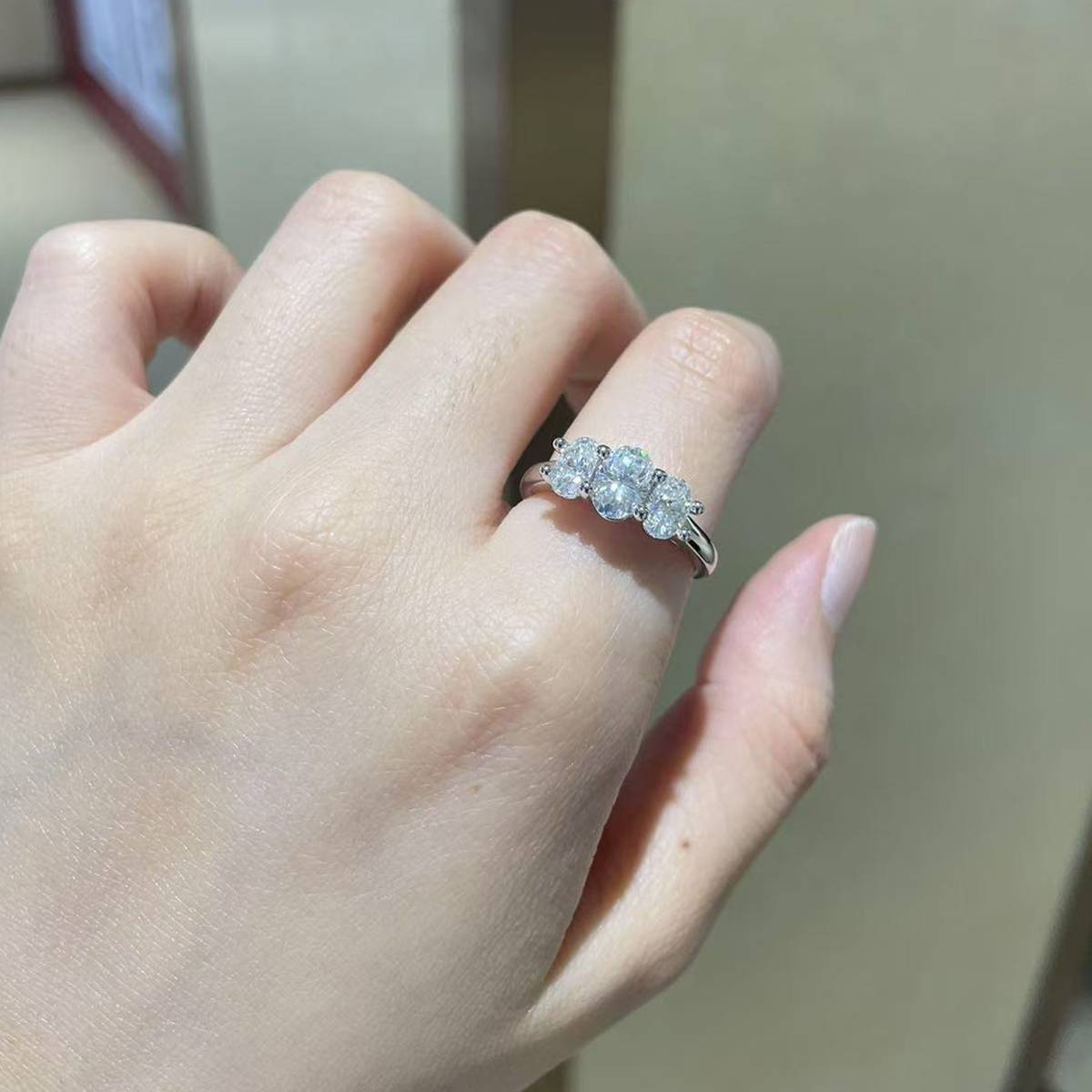 Three Stone Egg shaped Women's Ring S925 Silver Plated Platinum Customized Selection Main and Deputy Stone Moissanite Diamonds 1.0ct